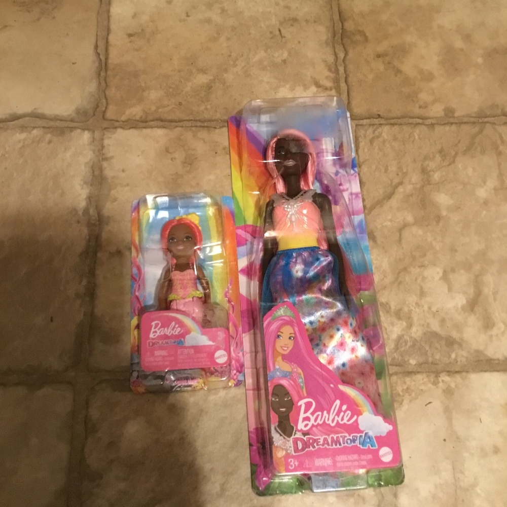 New Dreamtopica Barbie set